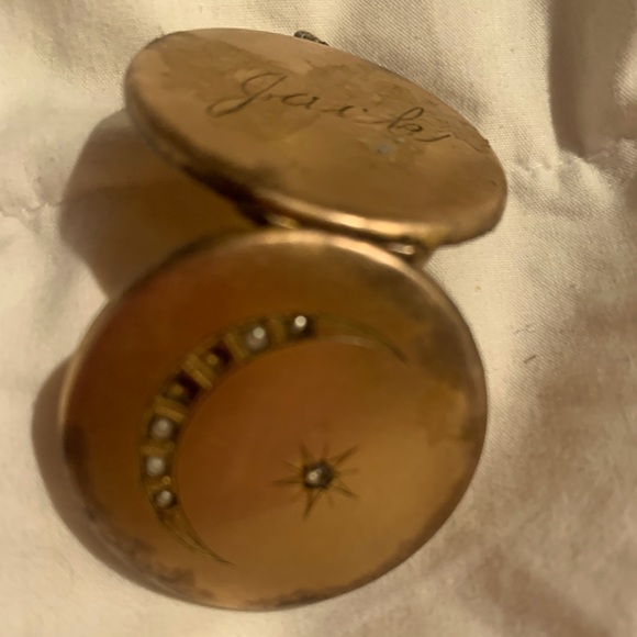 Antique Gold Plated Locket w/ Crescent Moon - Picture 1 of 6